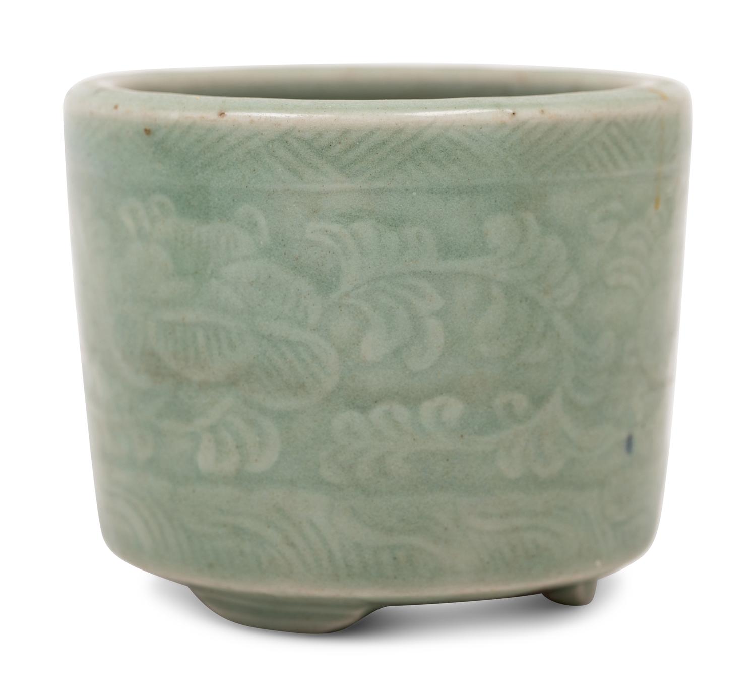 Three Chinese Porcelain Brushpots, Bitong