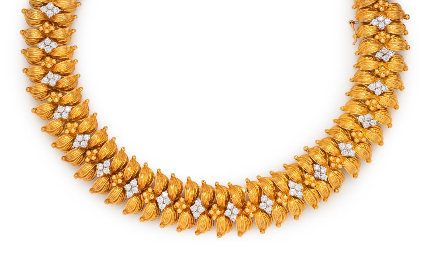 CONVERTIBLE YELLOW GOLD AND DIAMOND NECKLACE