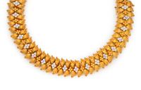 CONVERTIBLE YELLOW GOLD AND DIAMOND NECKLACE
