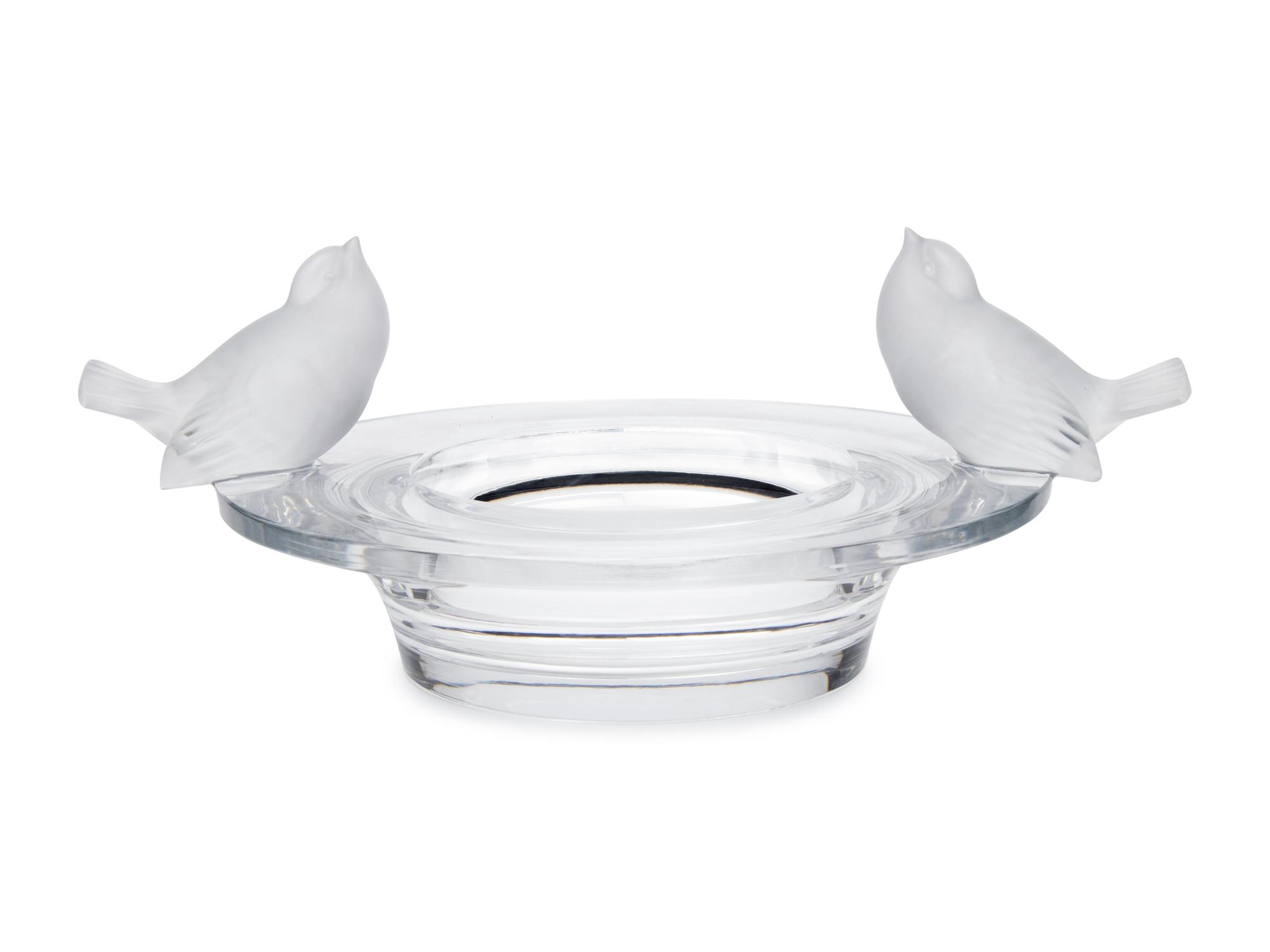 A Lalique Deux Moineaux Centerpiece