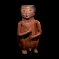 A Nariño-Capuli Redware Figural Vessel