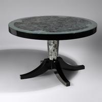 Gueridon table France