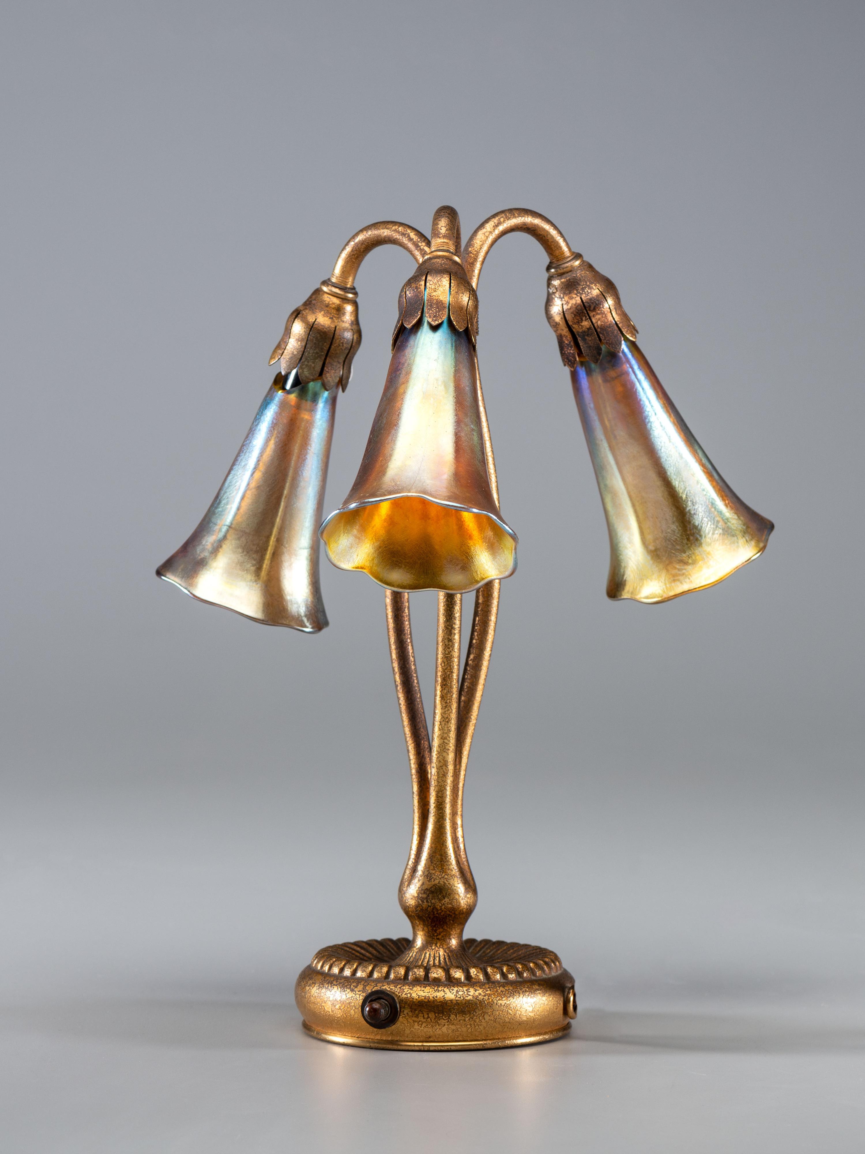 Three-Light Lily Lamp