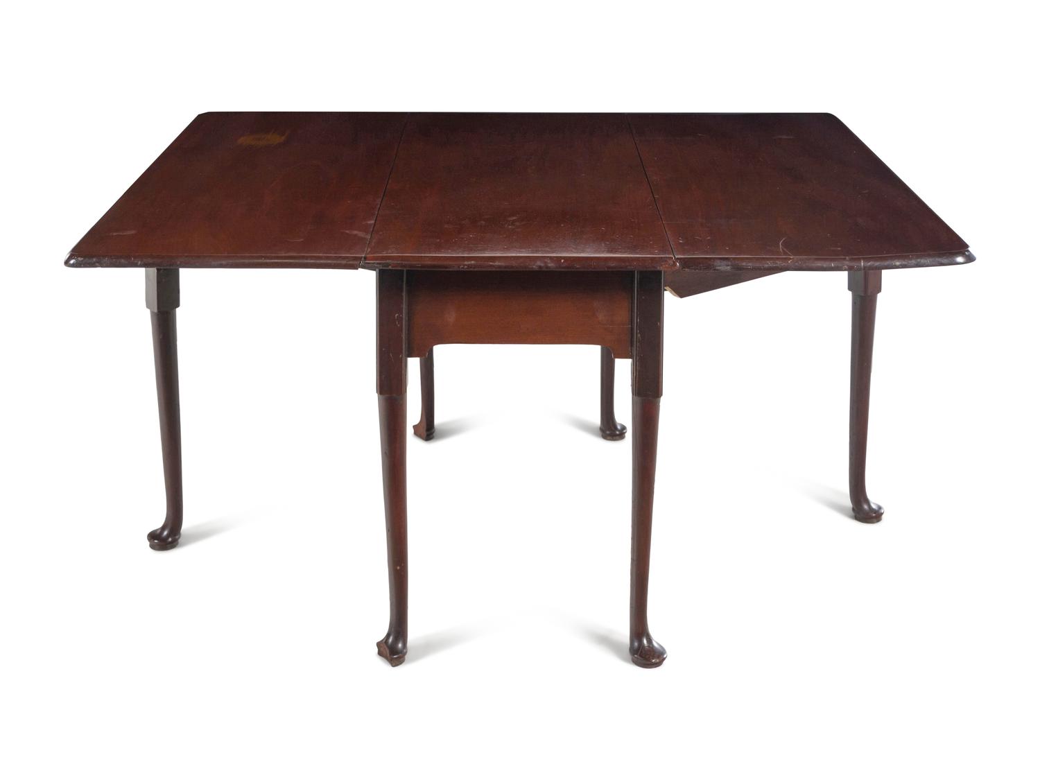 A Queen Anne Style Mahogany Drop-Leaf Gate-Leg Dining Table