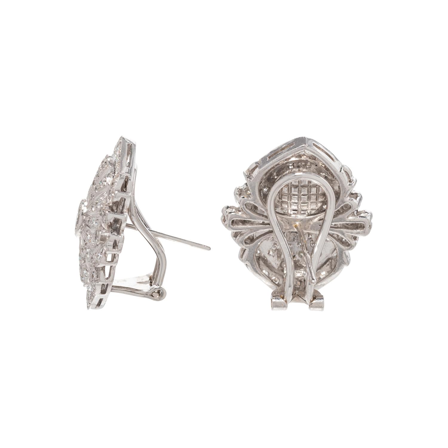 DIAMOND EARCLIPS