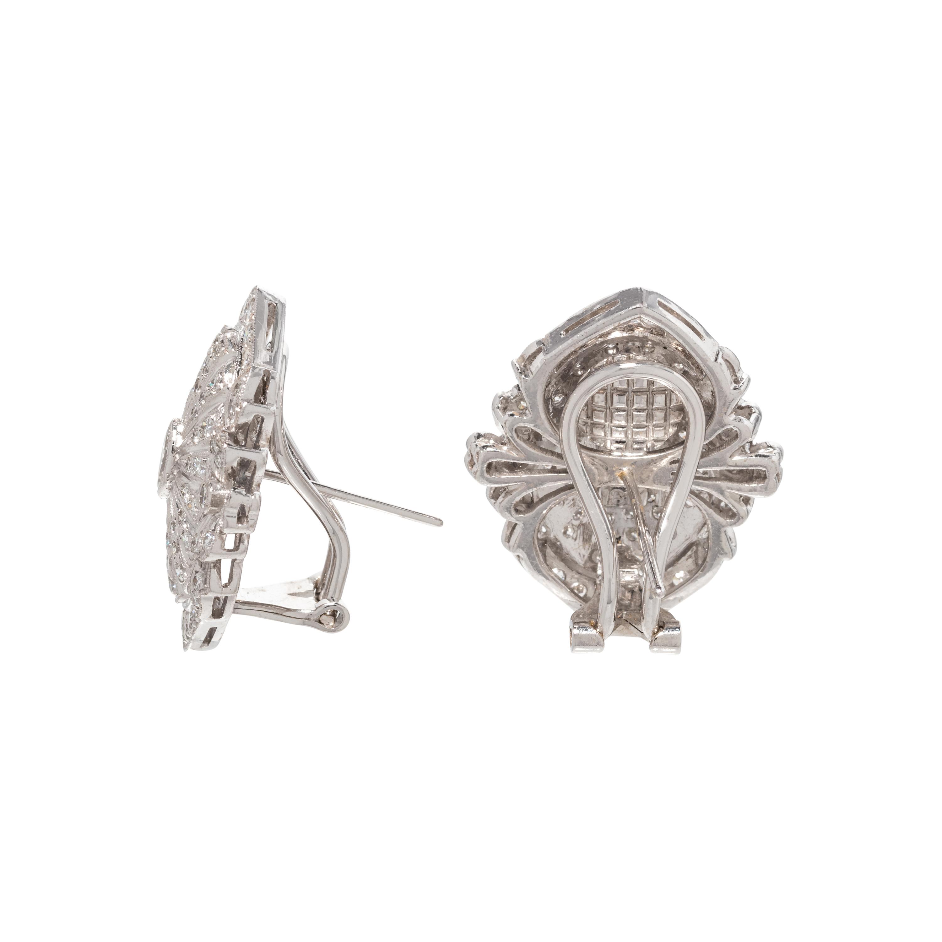 DIAMOND EARCLIPS