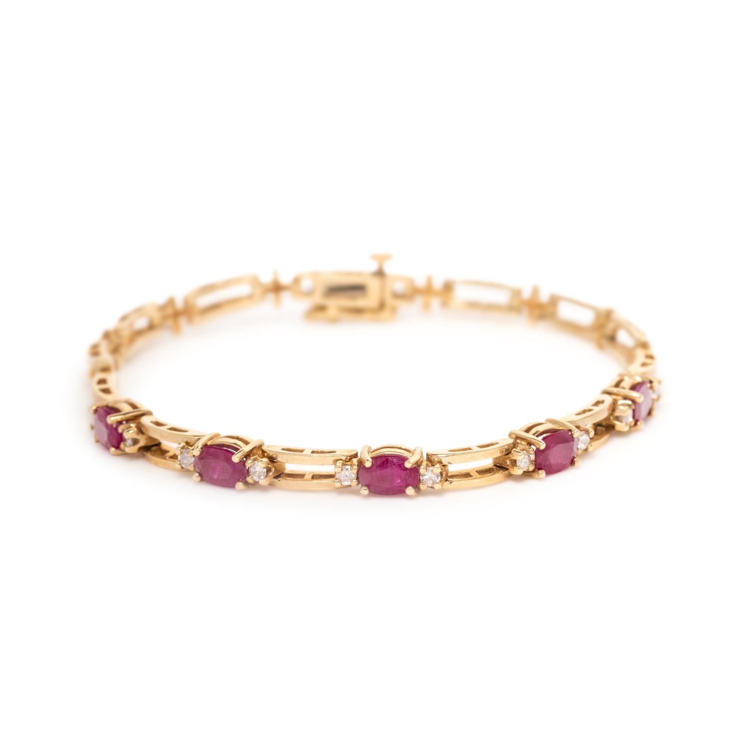 YELLOW GOLD, RUBY AND DIAMOND BRACELET