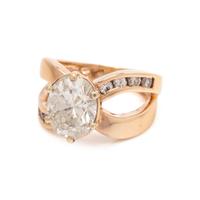 DIAMOND RING