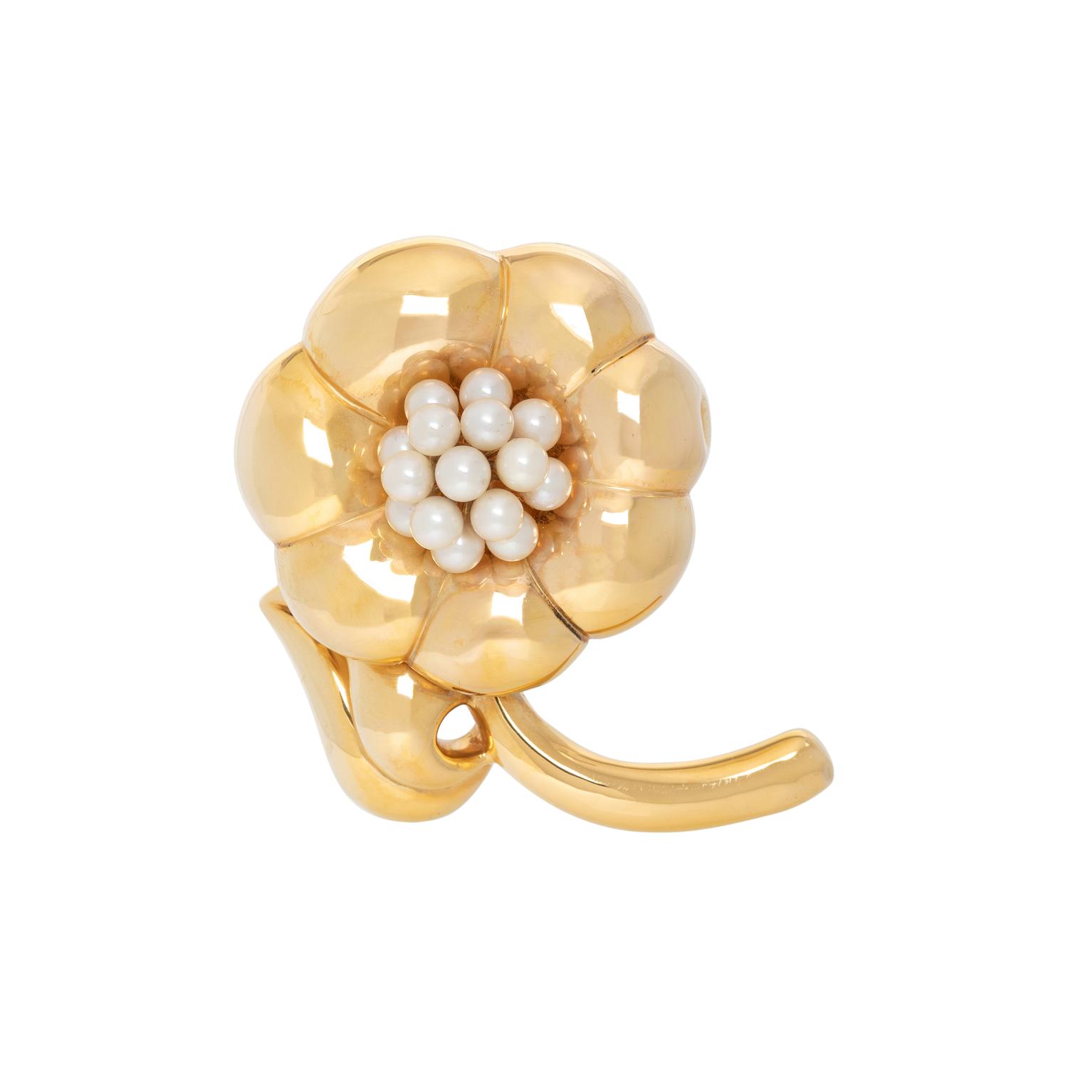 YELLOW GOLD AND CULTURED PEARL FLOWER BROOCH