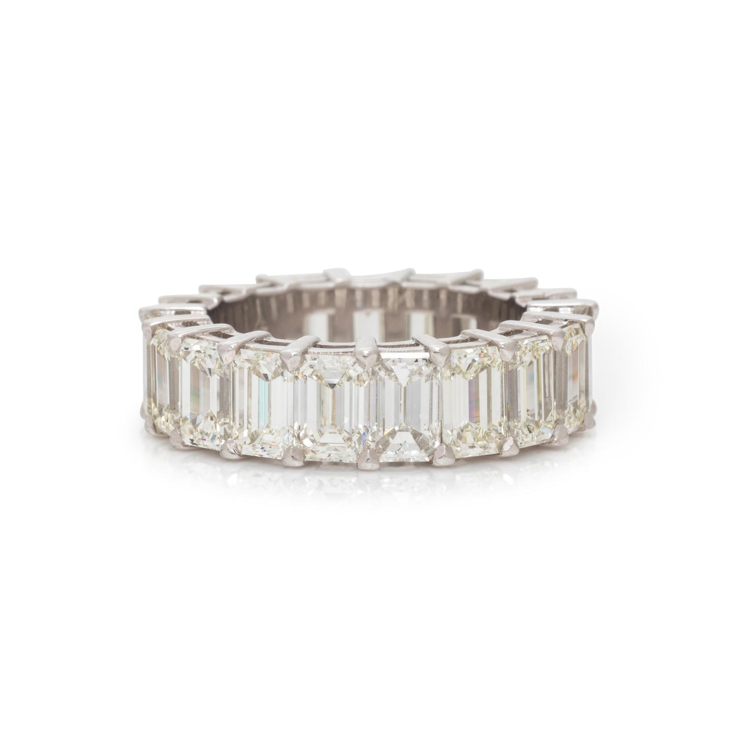 DIAMOND ETERNITY BAND