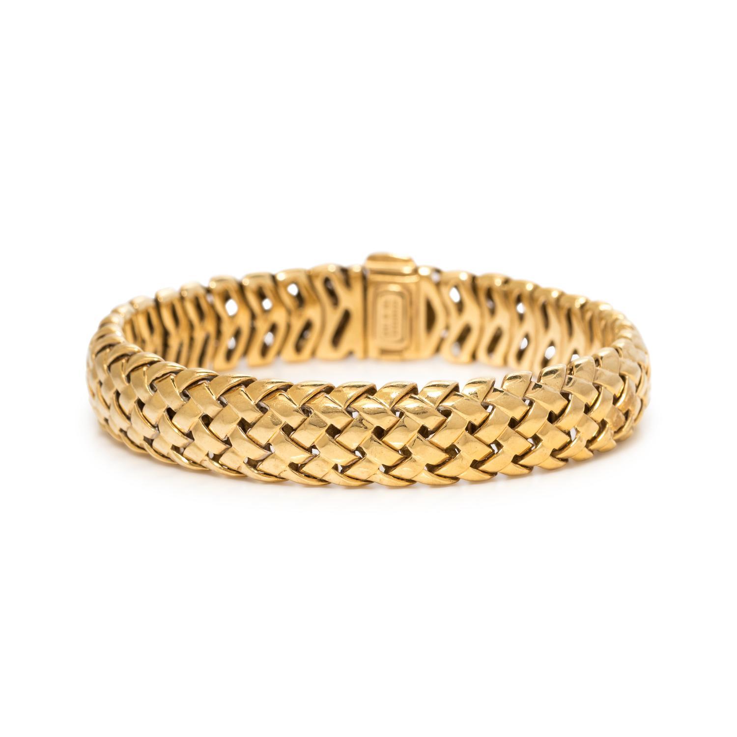 TIFFANY & CO., YELLOW GOLD 'VANNERIE' BRACELET