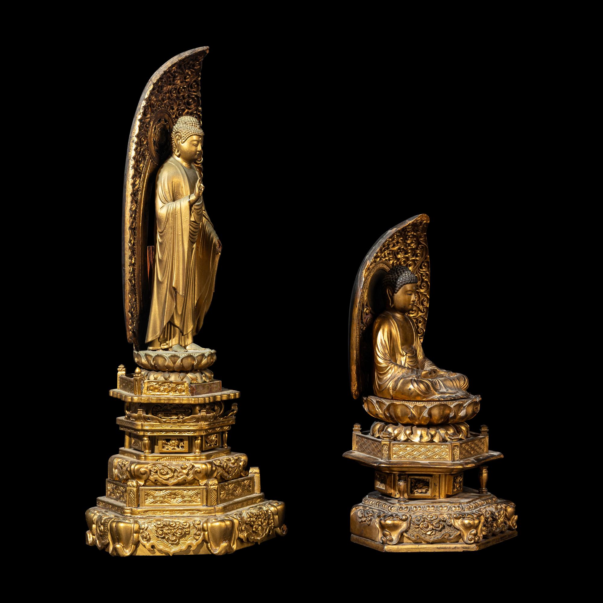Two Japanese Gilt Wood Figures of Amida Buddha, Edo-Meiji Period 日本江戶時代 木漆金無量壽佛兩尊