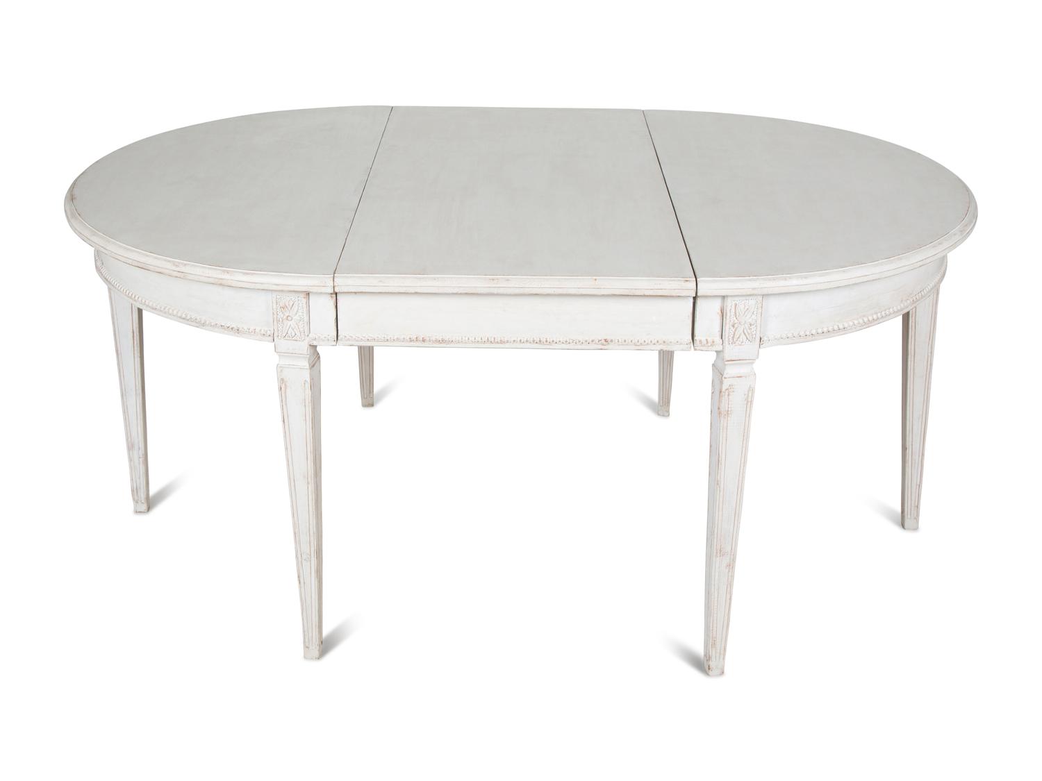 A Louis XVI Style Painted Dining Table — 20TH CENTURY