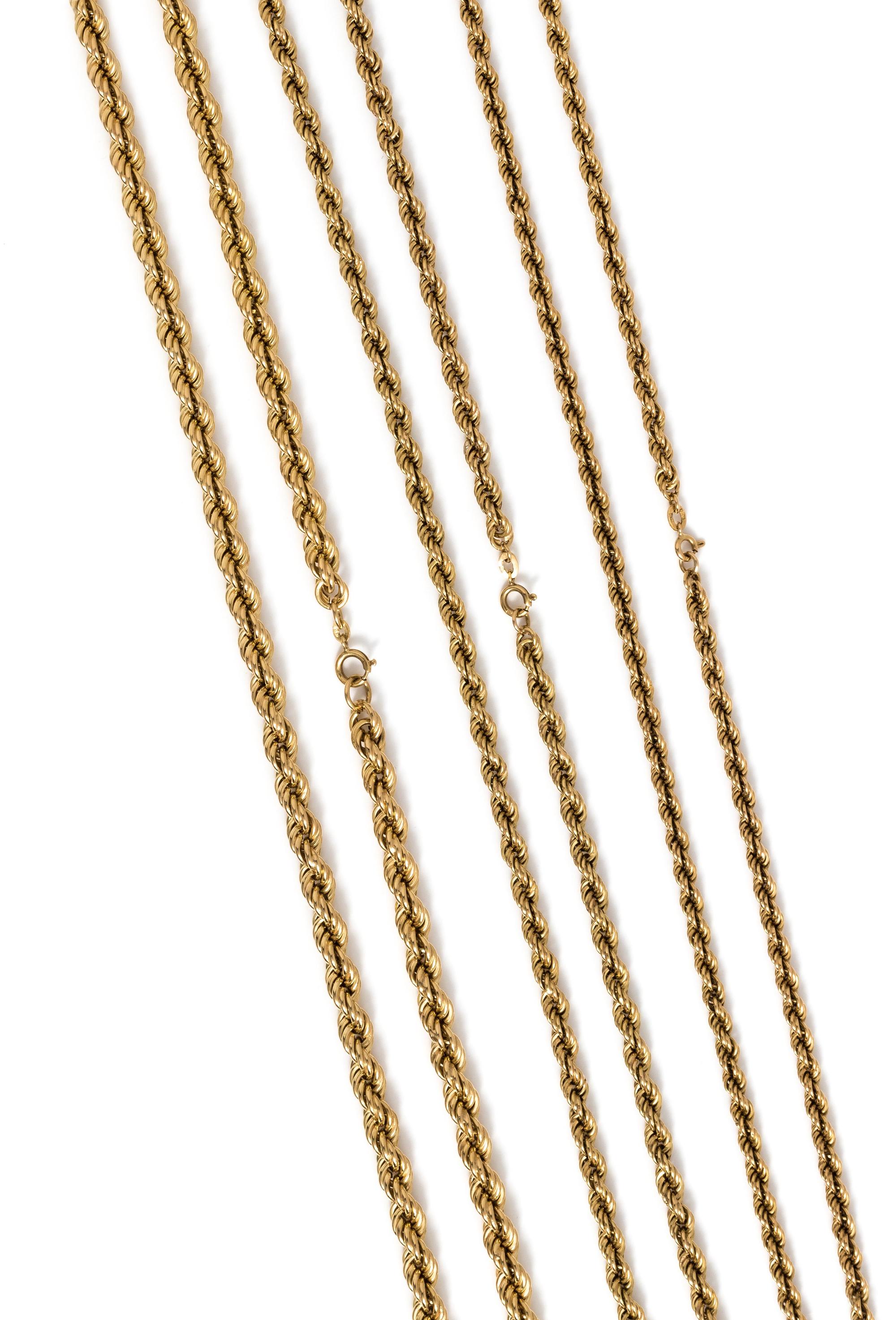 COLLECTION OF LONGCHAIN NECKLACES