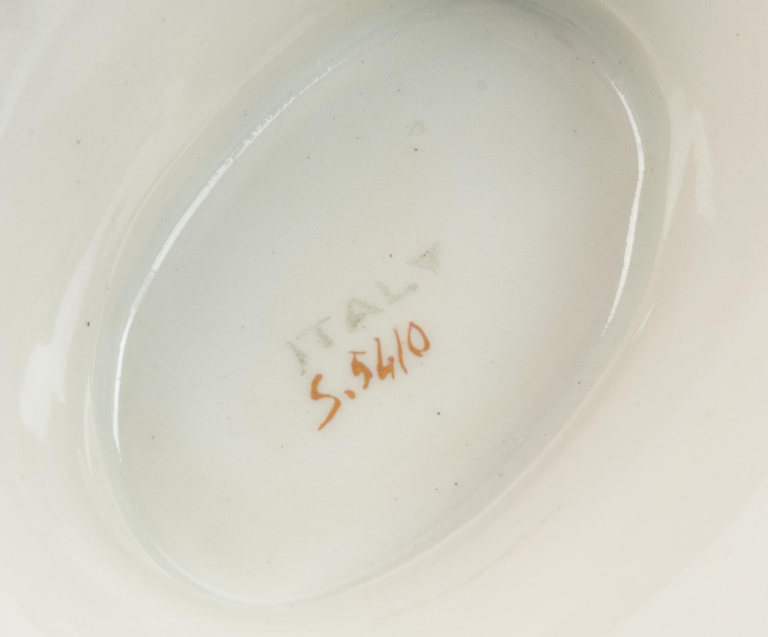 An Italian Porcelain Tureen and Tray