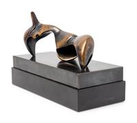 Pointed Reclining Figure conceived in 1948, cast in 1969