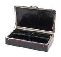 A Large Nephrite Box with Diamond, Coral and Sapphire Inlay