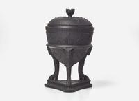 A Wedgwood Black Basalt Egyptian Revival Tripod Vase and Cover, UK, circa 1800