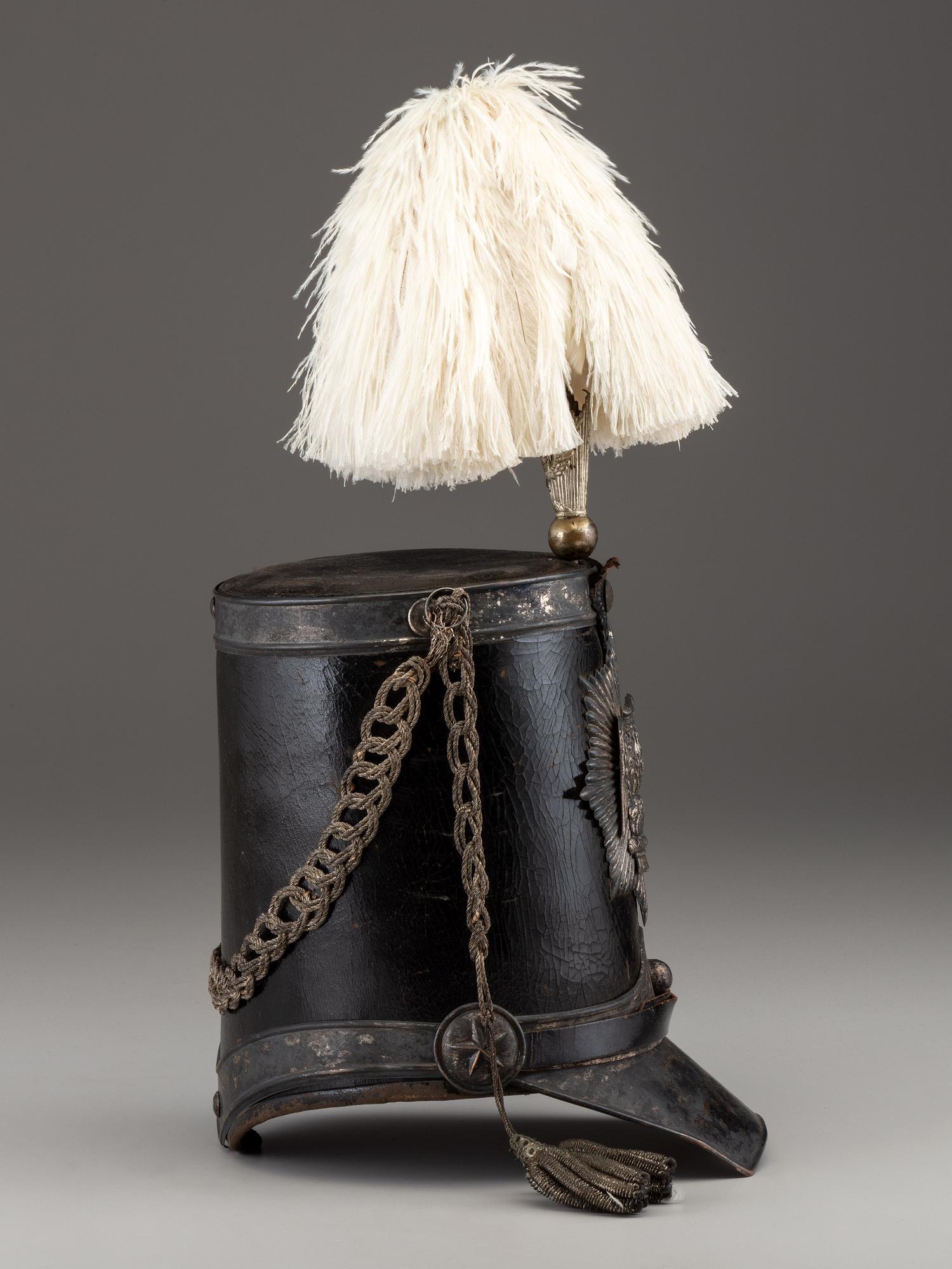 [MILITIA]. Fully-trimmed militia dragoon shako with original box. Manufactured by Joseph T. Bell, New York, ca 1840.