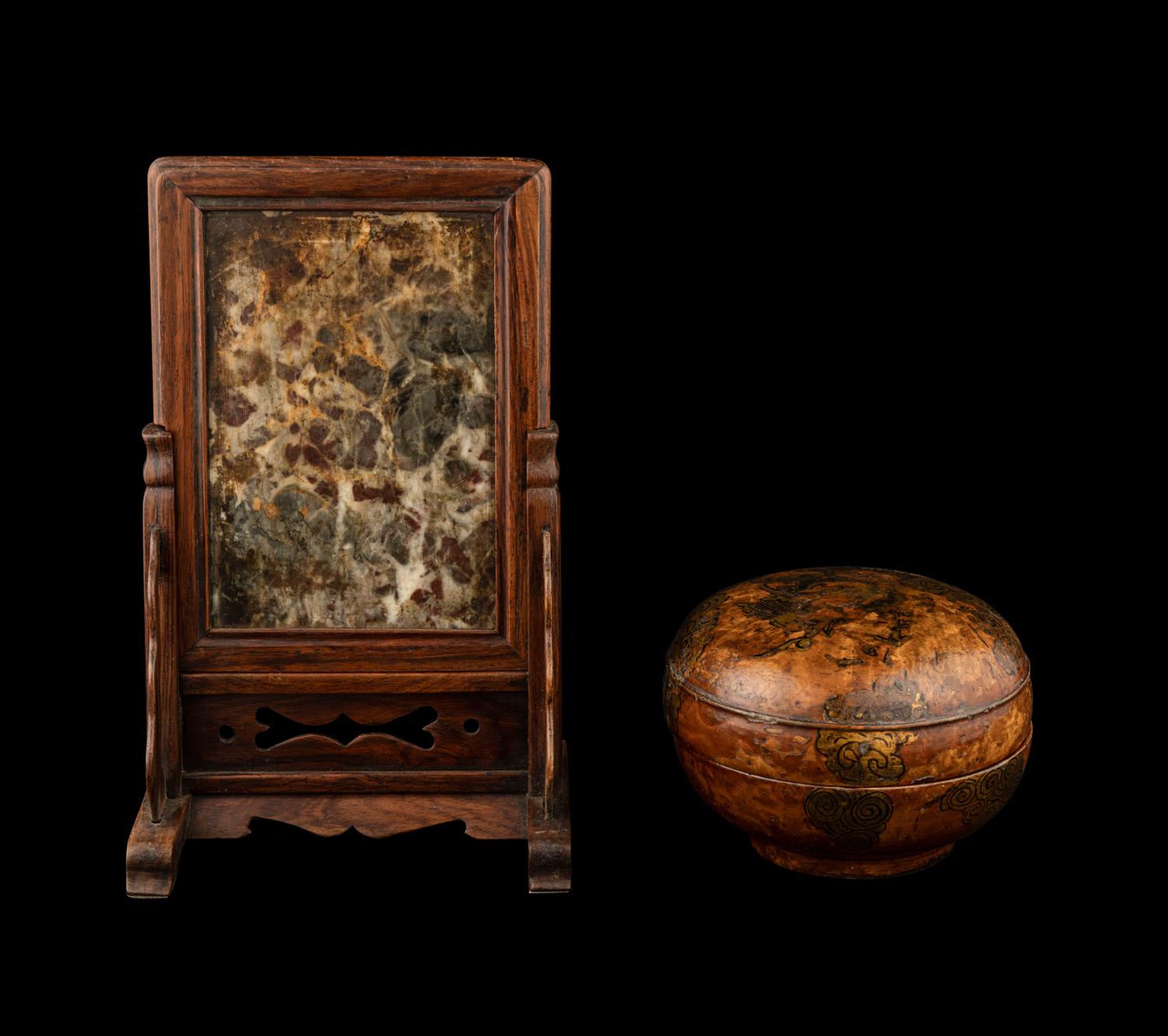 A Chinese Dream Stone Inset Huali Wood Table Screen and A Gilt Lacquered Wood Covered Box