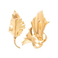 COLLECTION OF YELLOW GOLD BROOCHES