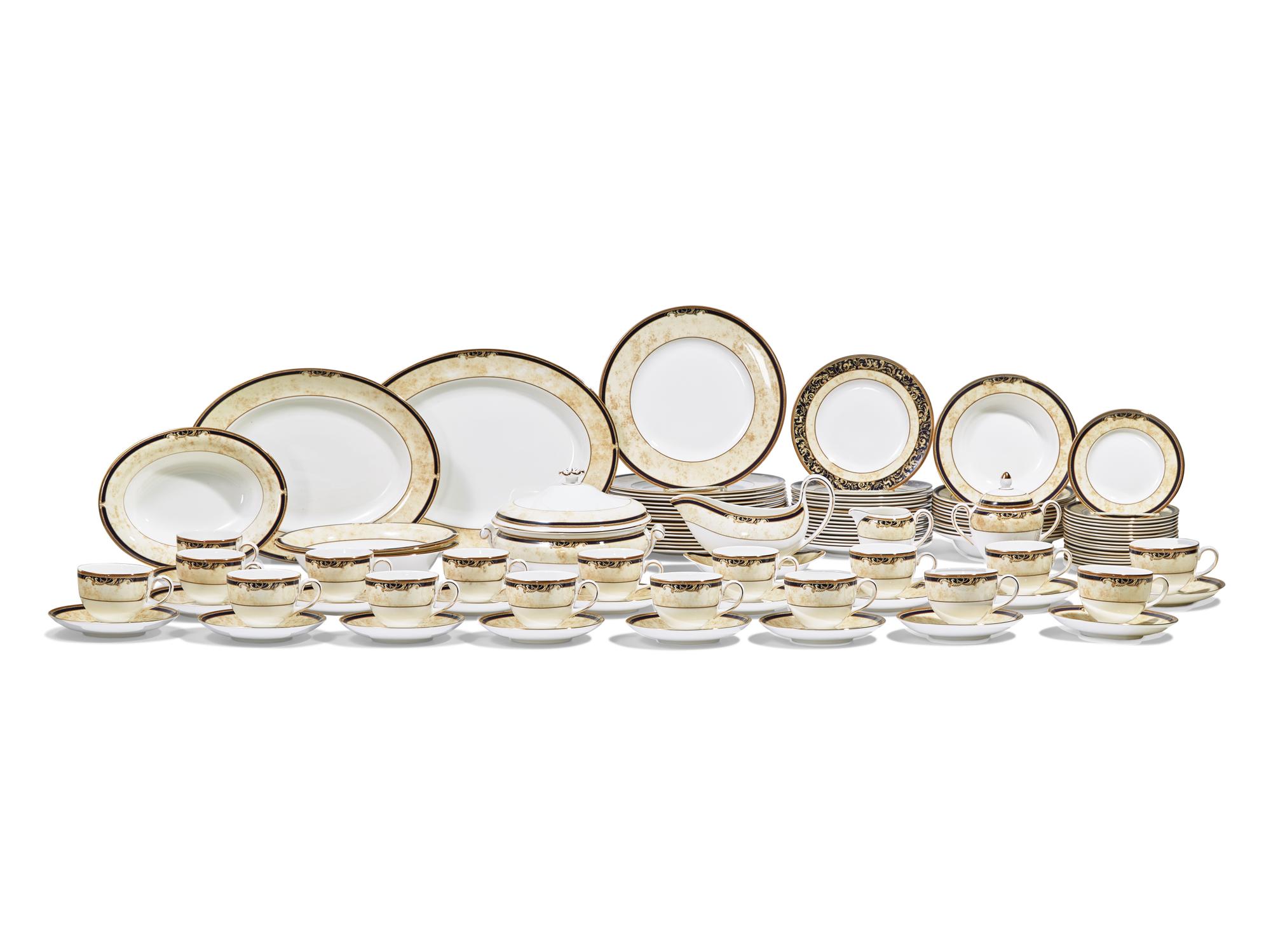 A Wedgwood Cornucopia Porcelain Dinner Service
