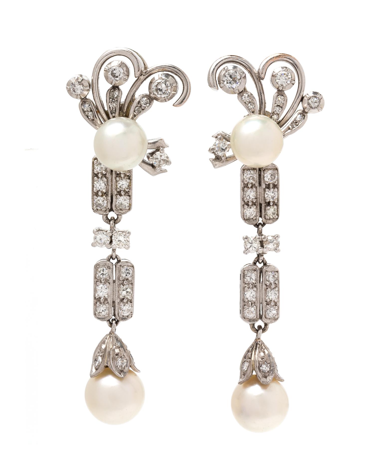 A Pair of White Gold, Platinum, Cultured Pearl and Diamond Convertible Day/Night Pendant Earrings, 10.60 dwts.