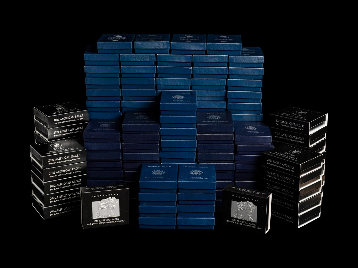 A Collection of One Hundred and Forty-One Silver Eagle $1 Coins