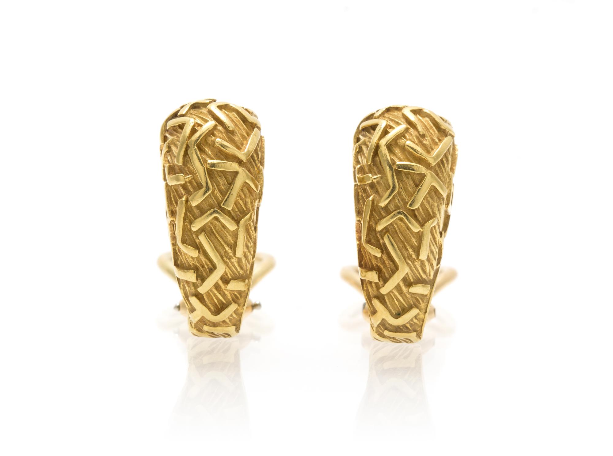 A Pair of 18 Karat Yellow Gold Earclips, 7.60 dwts.