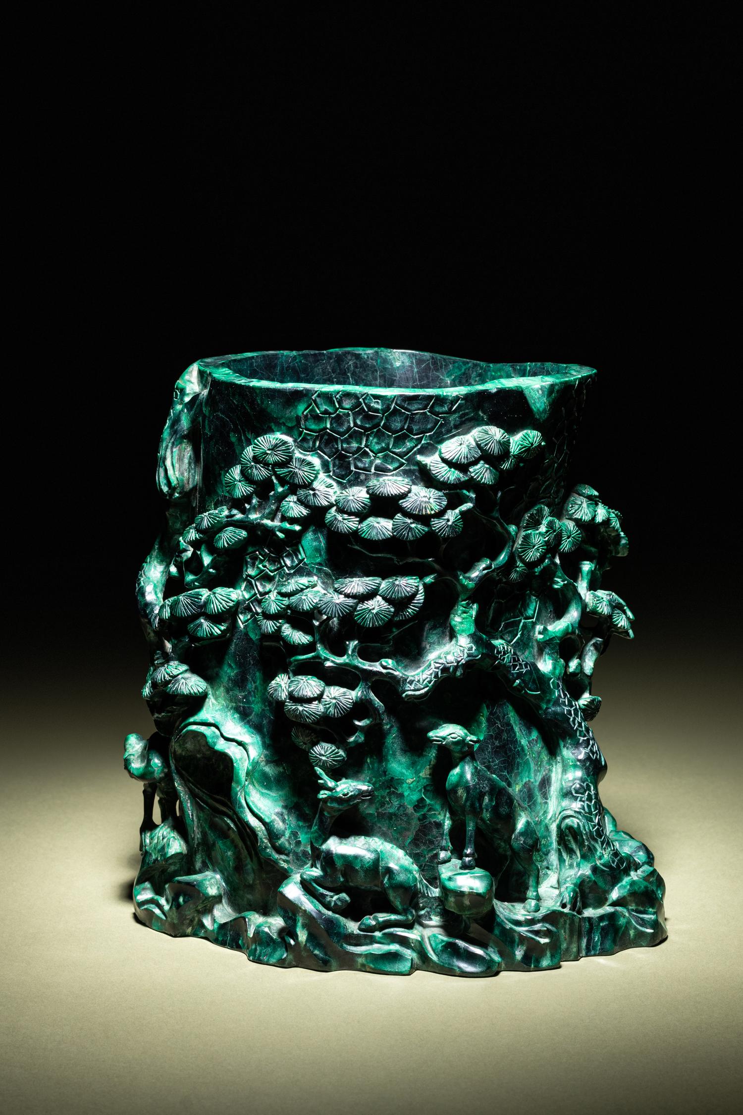 A Carved Malachite Brush Pot, Bitong