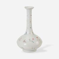 An unusual Chinese famille rose-decorated "Butterflies and Blossoms" bottle vase 珍罕粉彩長頸瓶 Yongzheng four-character mark Qing dynasty 雍正四字青花楷書款 清