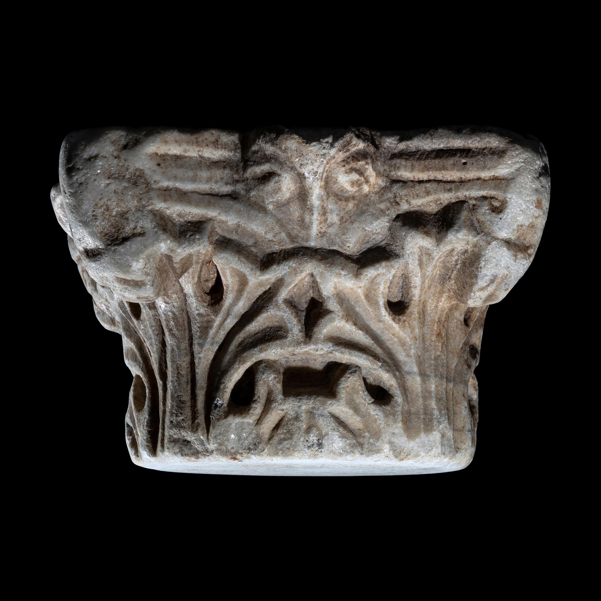 A Late Roman Marble Capital