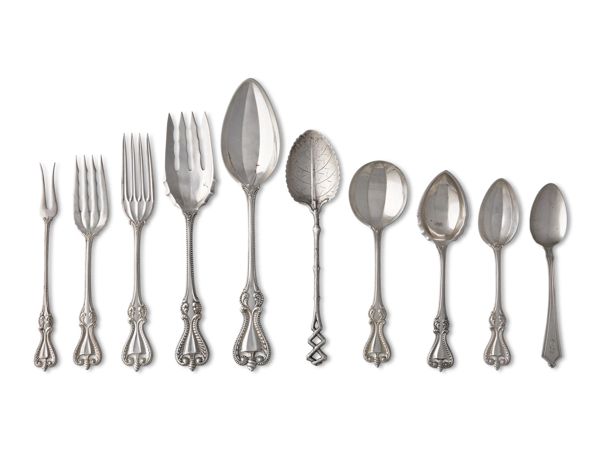 An Assembled American Silver Flatware Service