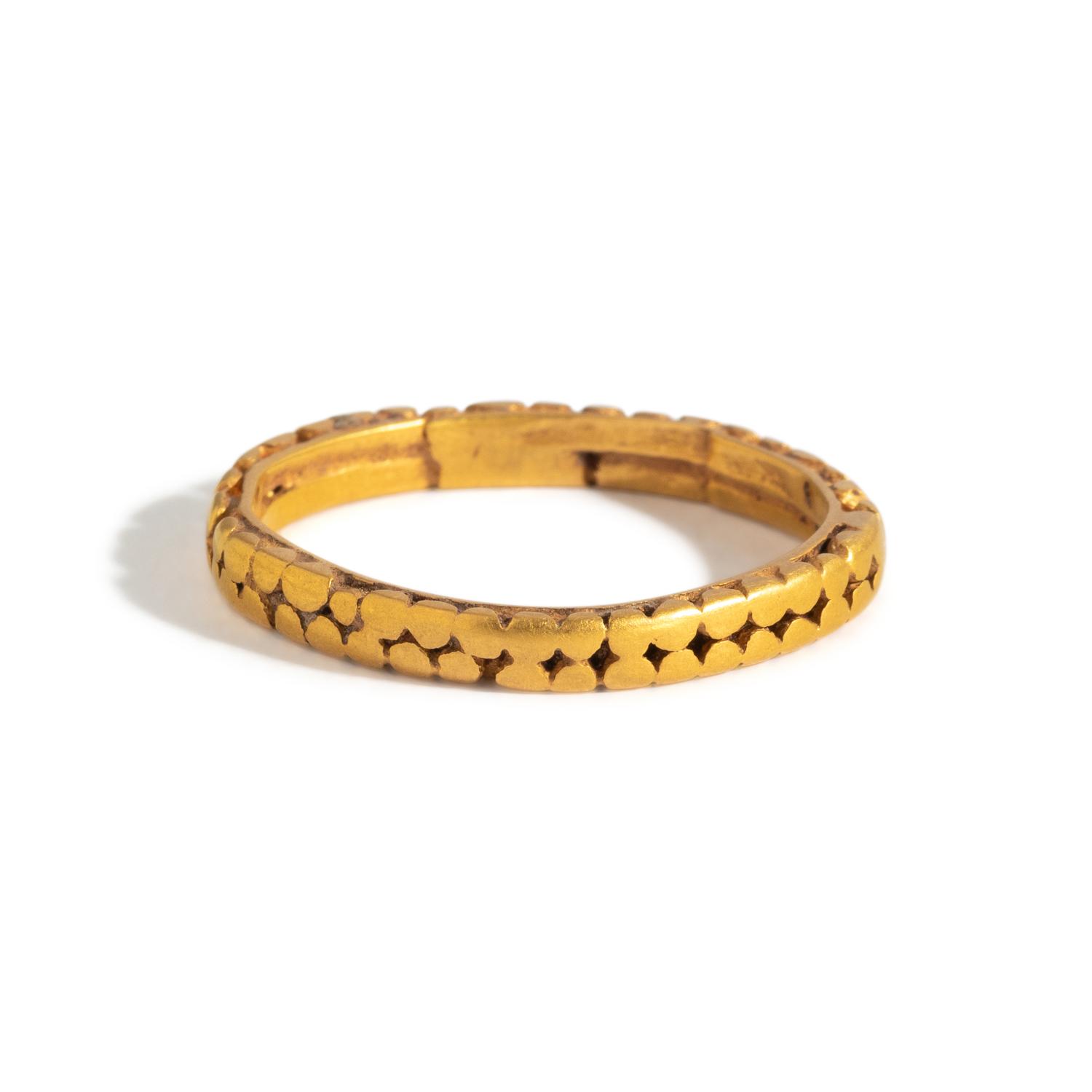 A Byzantine Gold Textured Finger Ring