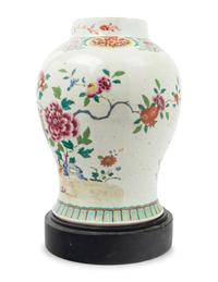 A Chinese Famille Rose Porcelain Jar