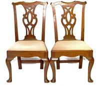 Pair of Queen Anne walnut side chairs possibly virginia, 18th century