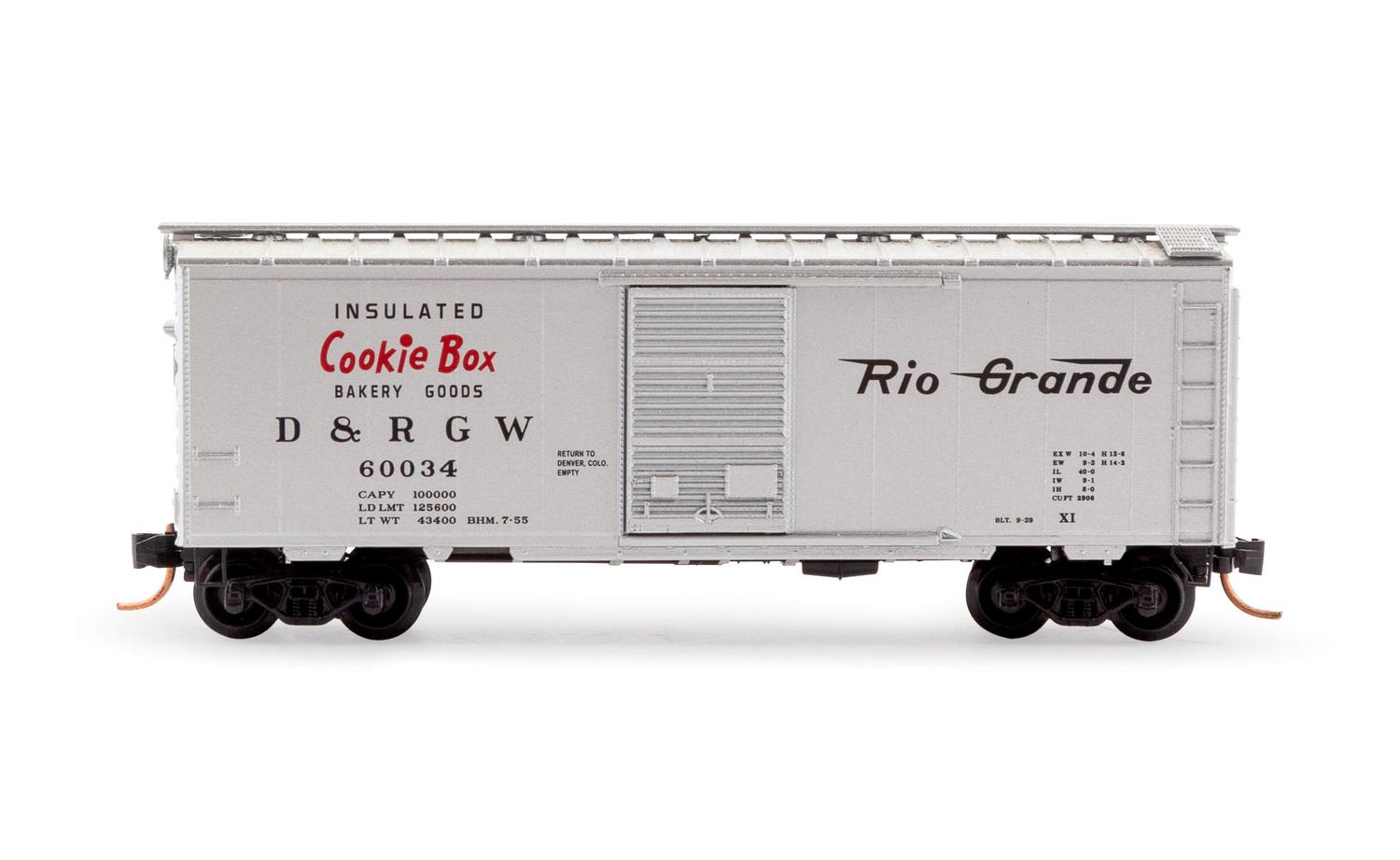 A Samhongsa Polychrome N-Scale Southern Pacific Diesel Locomotive and Tender