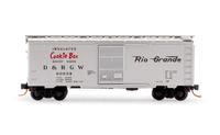 A Samhongsa Polychrome N-Scale Southern Pacific Diesel Locomotive and Tender
