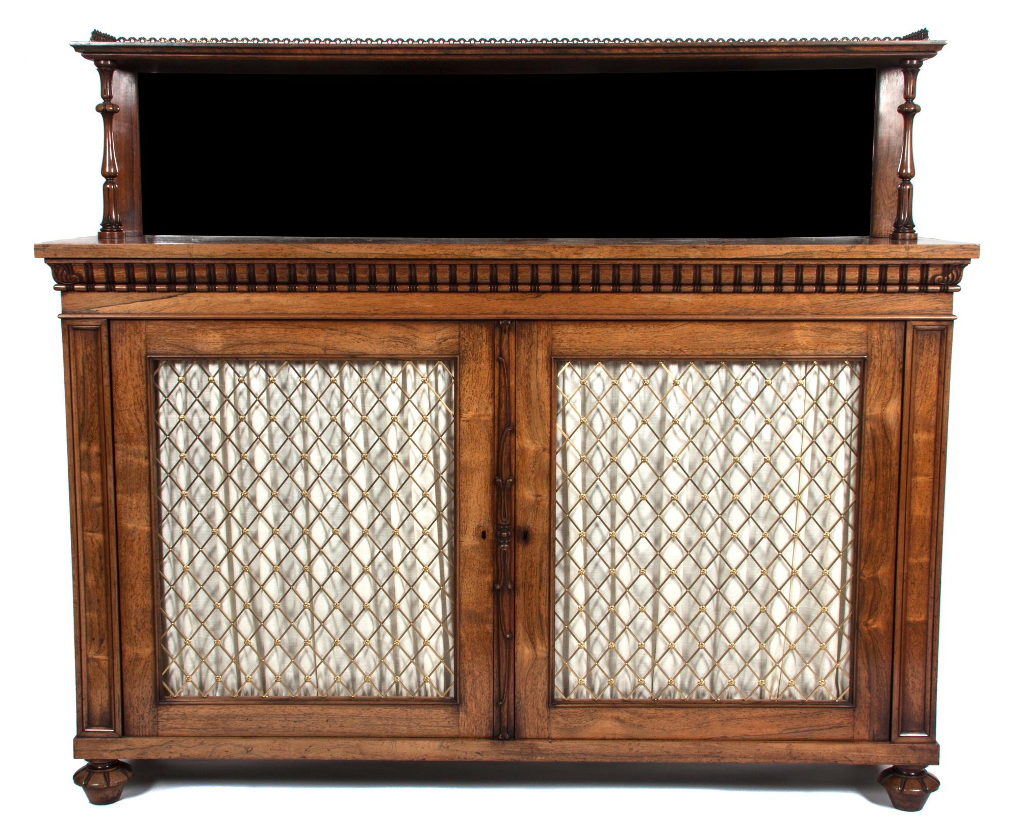 A Regency Mahogany Chiffonier Height 44 1/2 x width 60 x depth 16 inches. — 19TH CENTURY