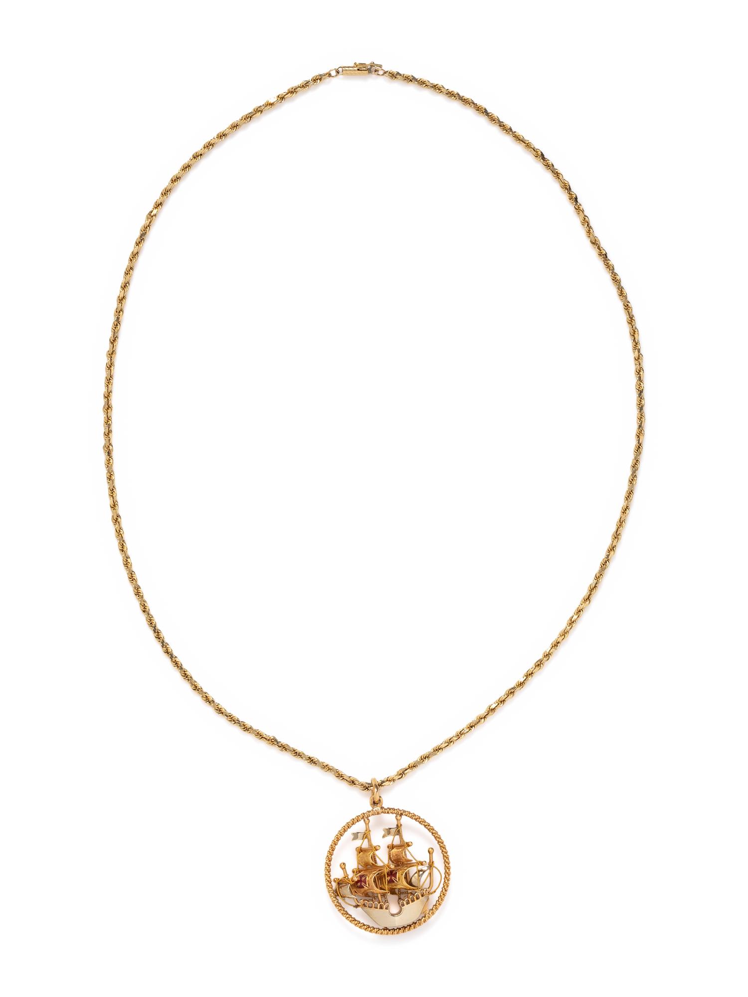 YELLOW GOLD SAILBOAT PENDANT/NECKLACE