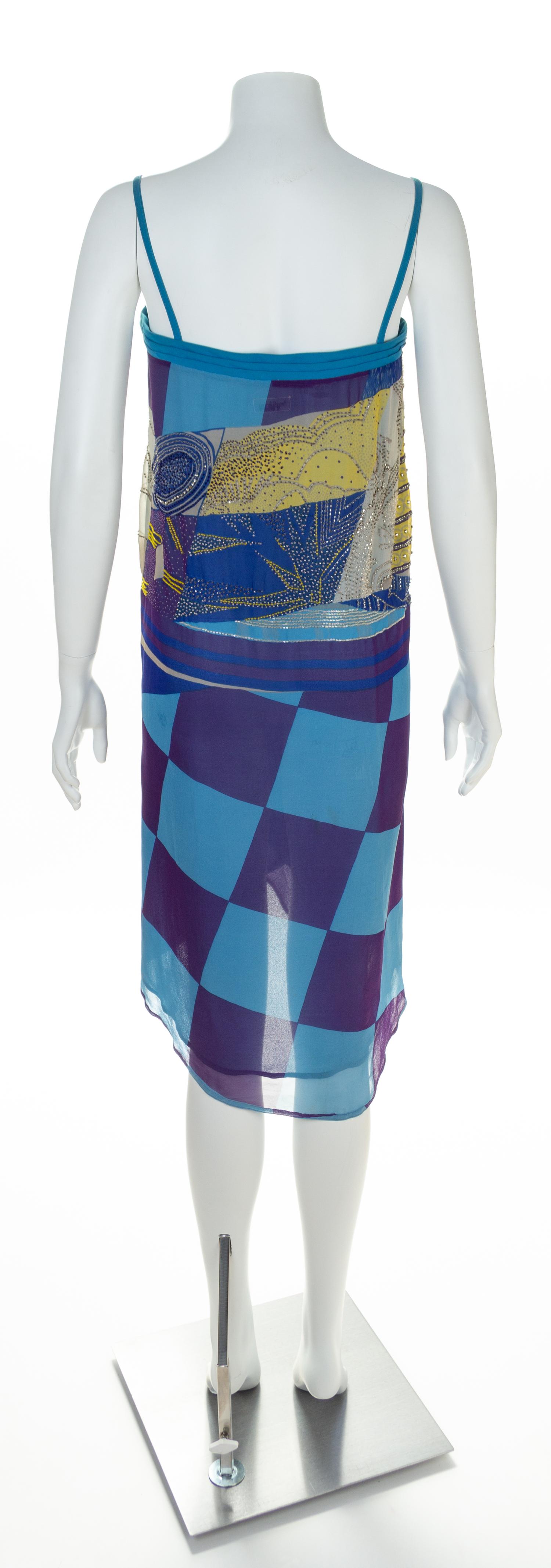 A Gianni Versace Silk Sleeveless Dress, Size 40.