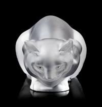 A Lalique Chat Couché Figure