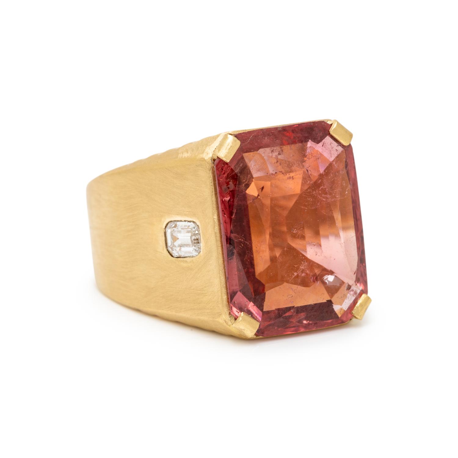 PINK TOURMALINE, DIAMOND, AND YELLOW GOLD RING