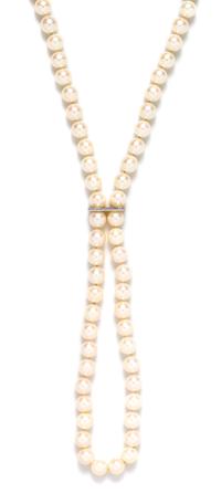 A Cultured Pearl Necklace,