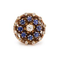 DIAMOND AND SAPPHIRE RING