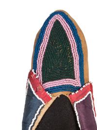 Delaware Beaded Hide Moccasins