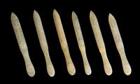 Six Chinese Serpentine Hairpins — LATE 19TH/EARLY 20TH CENTURY