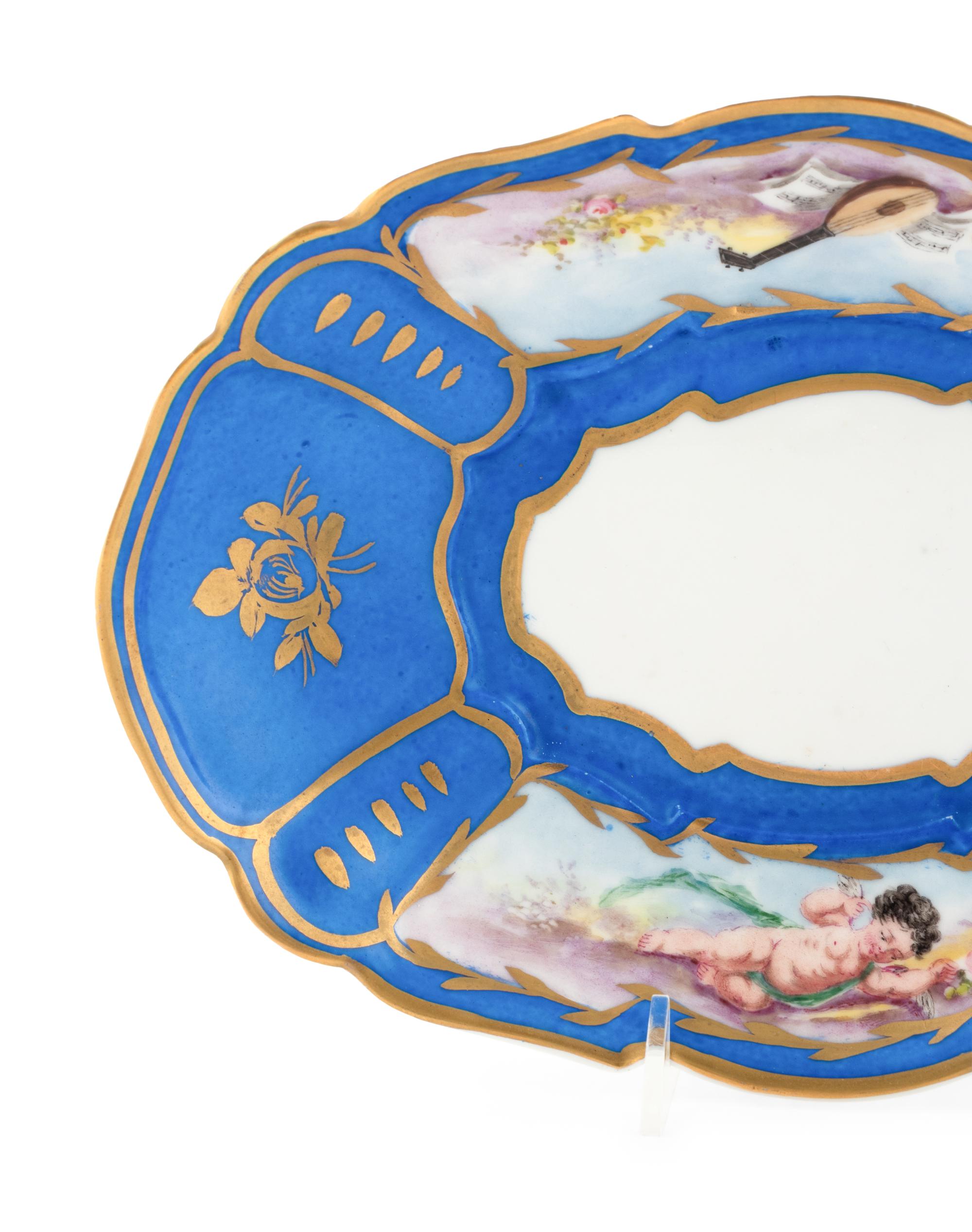A Sèvres Style Porcelain Sauce Tureen and Tray