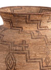 Apache Figural Olla