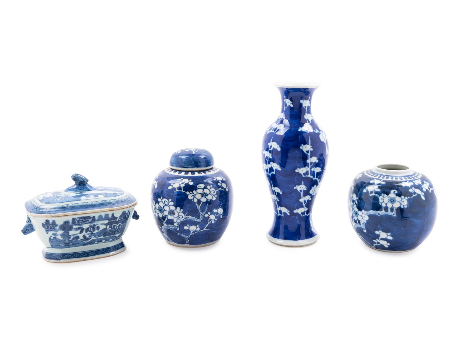 Four Chinese Blue and White Porcelain Wares